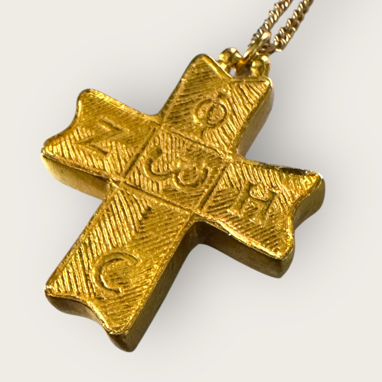 Vintage Alva Studios Textured Cross Pendant Necklace – Gold Tone, Signed Studio Piece