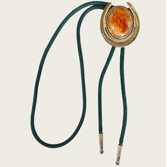Vintage Western Bolo Tie – Dendritic Agate Cabochon & Horseshoe Setting – Hunter Green Cord
