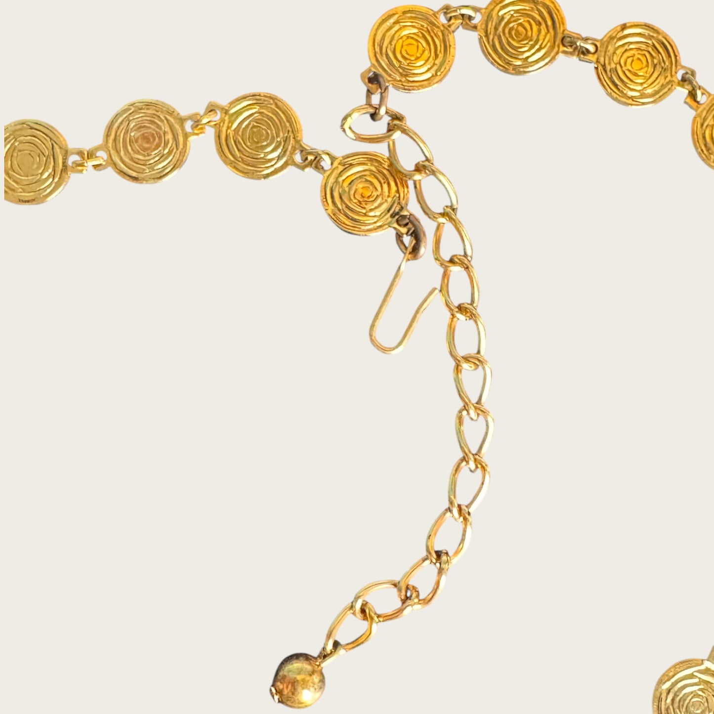 Vintage Arthur Pepper Egyptian Revival Pharaoh Medallion Necklace – Signed, Articulated Gold Tone