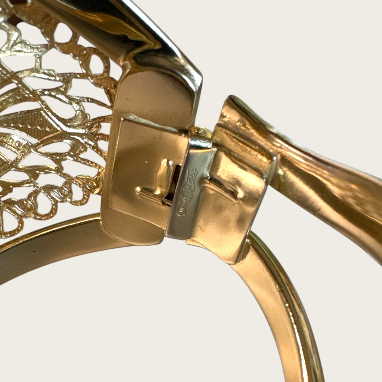 Vintage Whiting & Davis Filigree Shield Clapper Cuff Bracelet with Etched Cameo Glass | Late 1960s–70s
