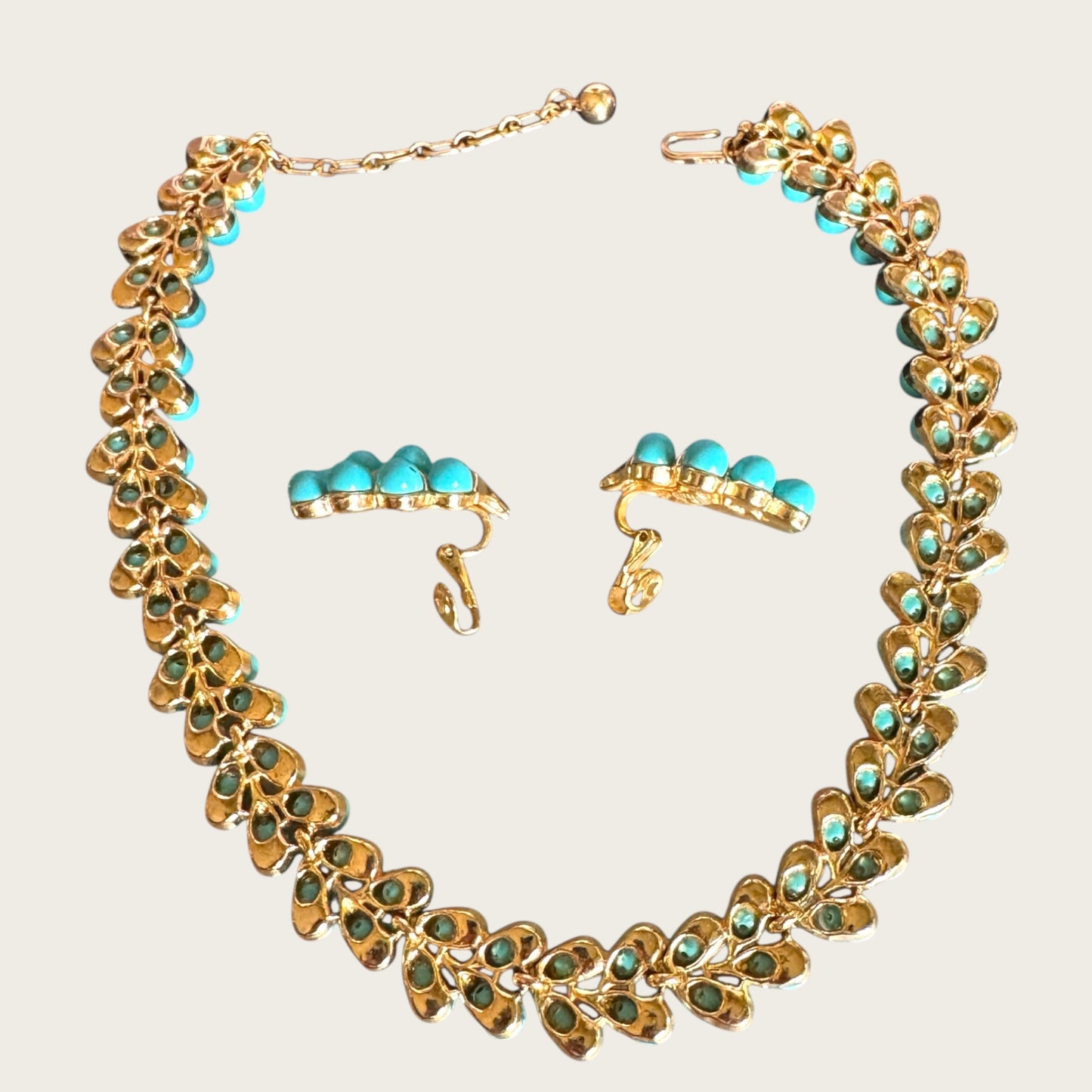 Crown Trifari Double-Layer Turquoise Thermoset Teardrop Choker & Earrings Set