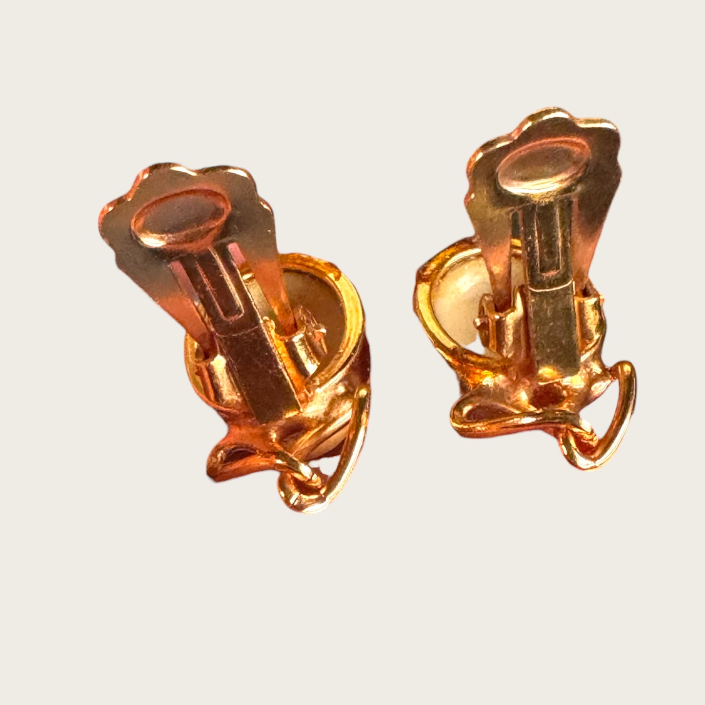 Vintage Carved Stone Cameo Rose Gold Tone Hand Painted Clip-On Earrings