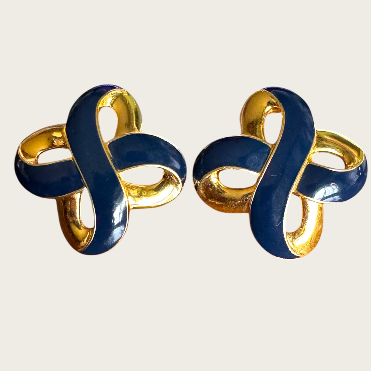 Vintage Monet Navy & Cream Enamel Interlocking Knot Clip-On Earrings