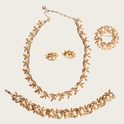 Vintage 1970s Avon Signed Leaf & Faux Pearl Complete Parure
