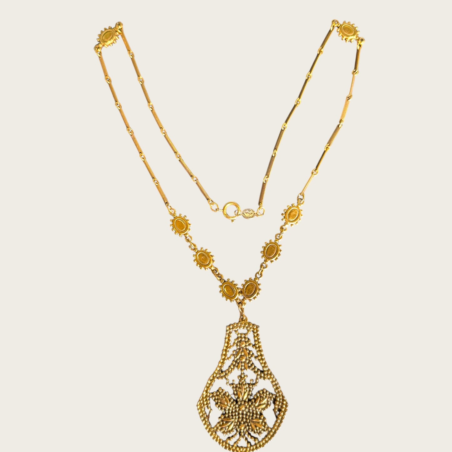 Vintage Accessocraft N.Y.C. Renaissance Revival Shield Pendant Necklace