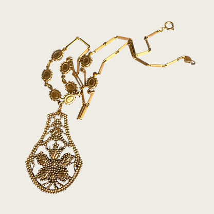 Vintage Accessocraft N.Y.C. Renaissance Revival Shield Pendant Necklace