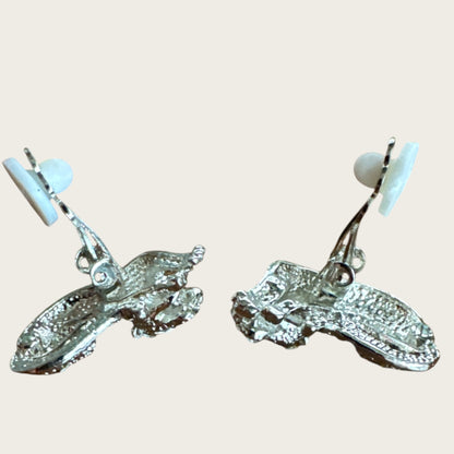 The Sapphire Leopard — Articulated Leopard Necklace & Clip-On Earrings Set (Unsigned, Vintage)