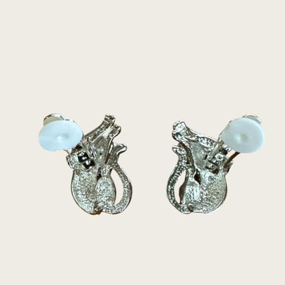 The Sapphire Leopard — Articulated Leopard Necklace & Clip-On Earrings Set (Unsigned, Vintage)