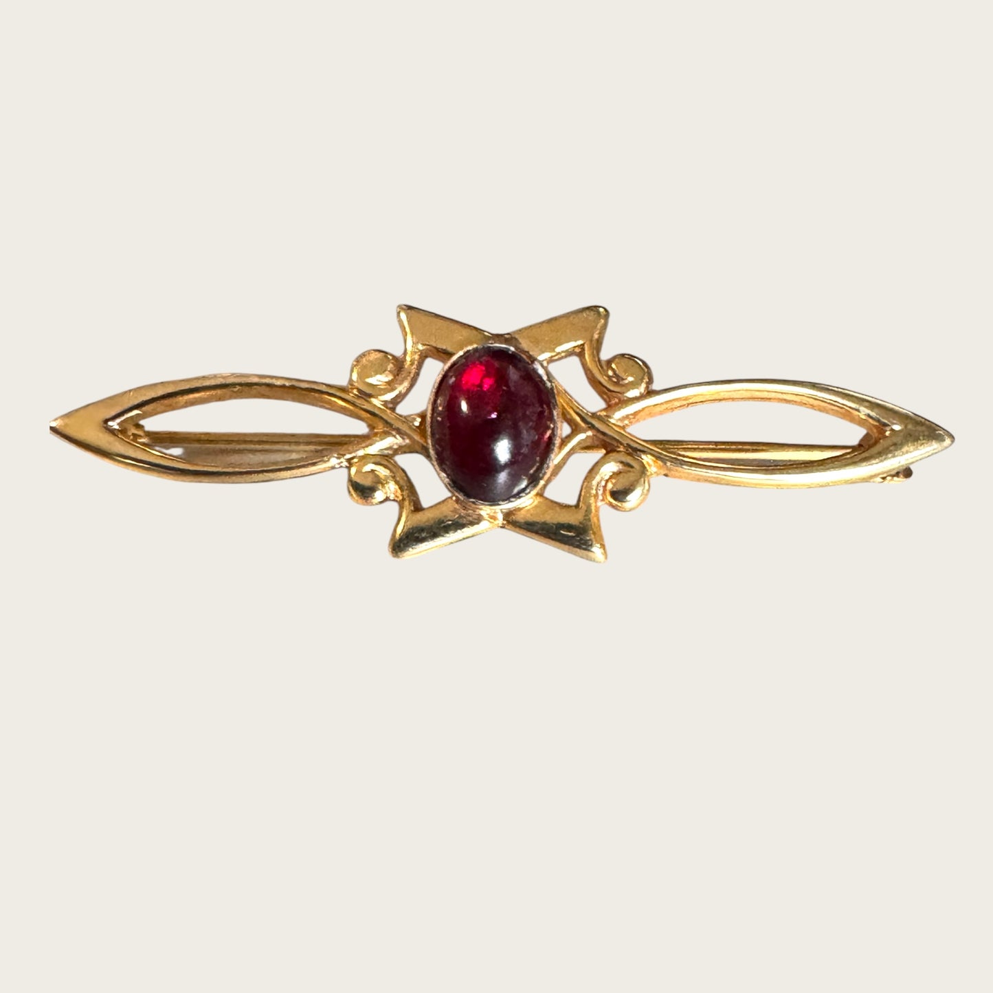 Vintage 1/20 14K Gold Filled Garnet Cabochon Brooch