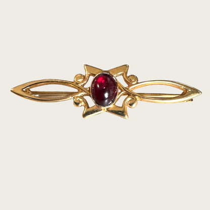 Vintage 1/20 14K Gold Filled Garnet Cabochon Brooch