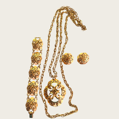 Vintage Crown Trifari Florentine Medallion Necklace, Bracelet & Earrings Suite