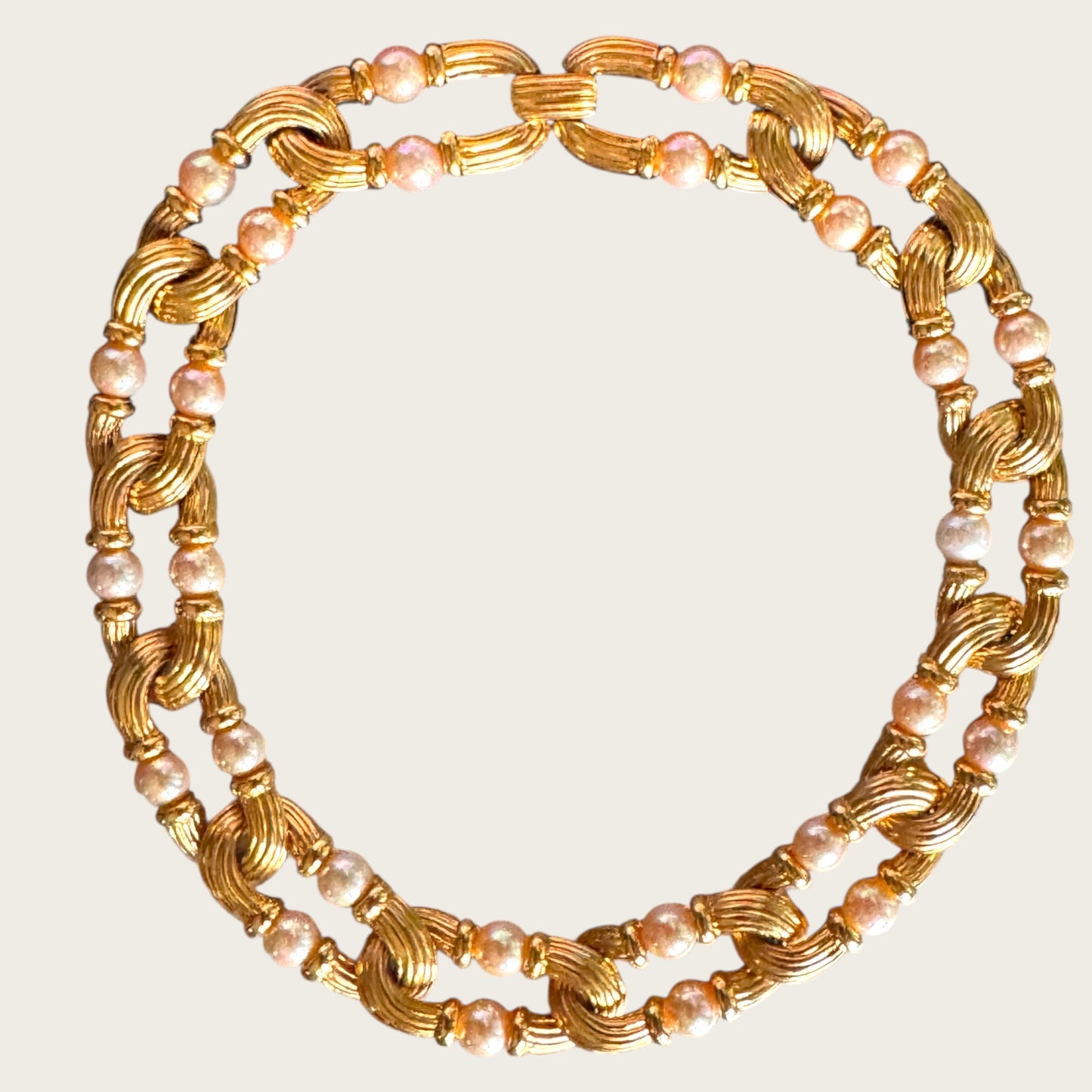 Vintage Nolan Miller Couture Ribbed Gold Link & Faux Pearl Necklace