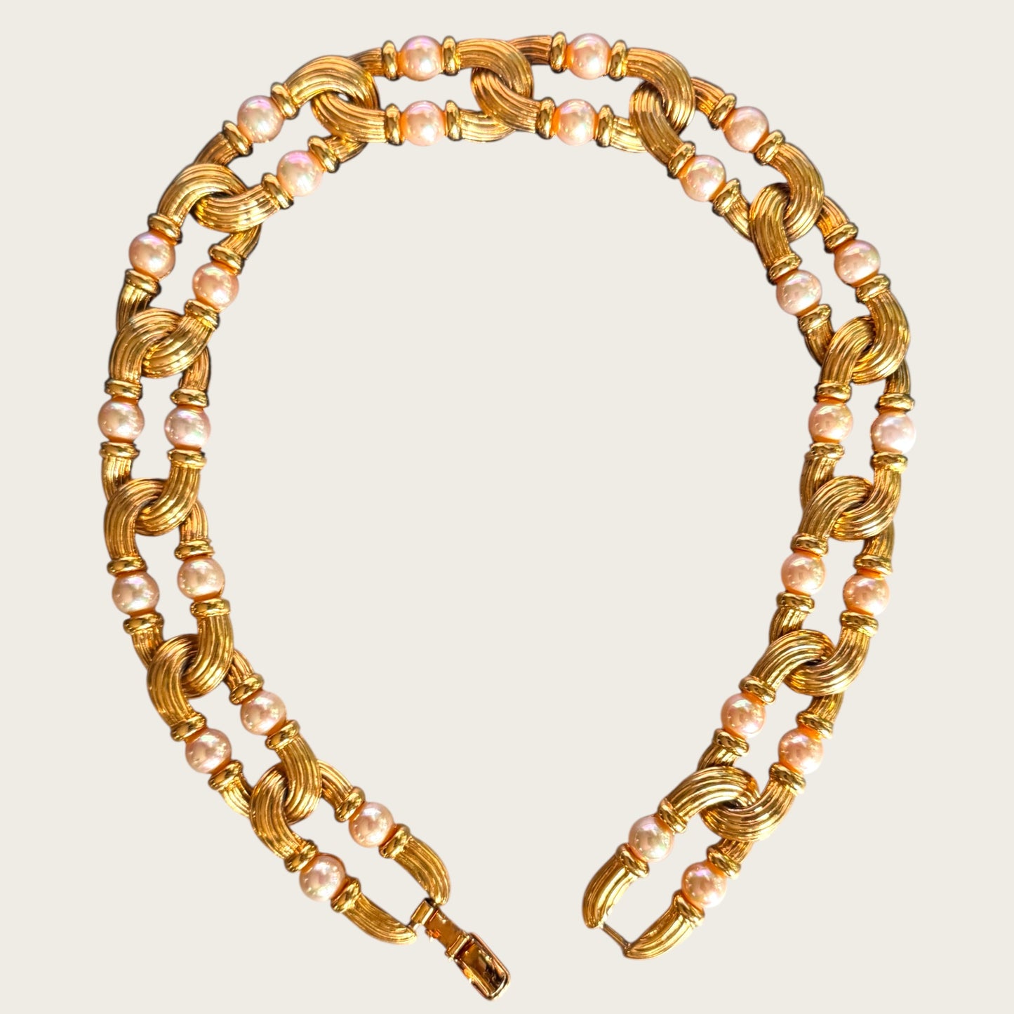 Vintage Nolan Miller Couture Ribbed Gold Link & Faux Pearl Necklace