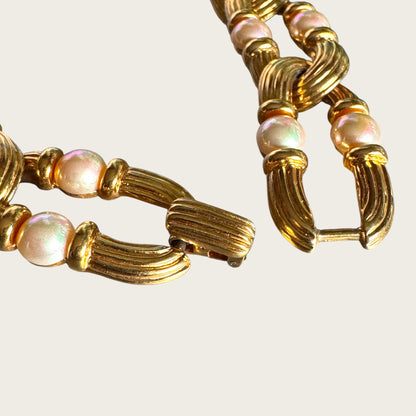 Vintage Nolan Miller Couture Ribbed Gold Link & Faux Pearl Necklace
