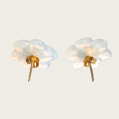 14K Gold Carved Chalcedony Floral Stud Earrings with Green Aventurine Cabochon Centers