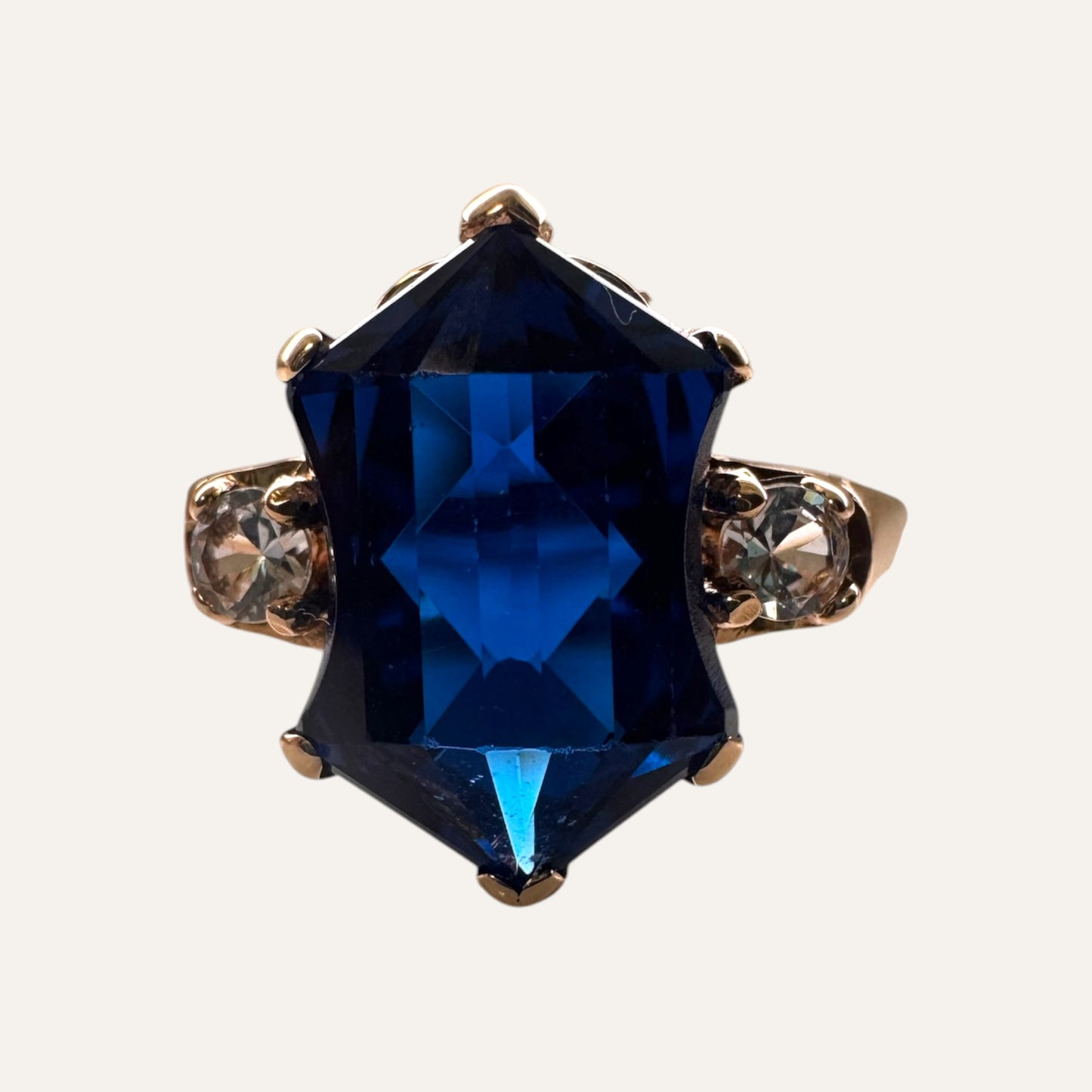 Vintage 10K Gold Freeform Shield-Cut Blue Spinel Ring with Quartz Accents