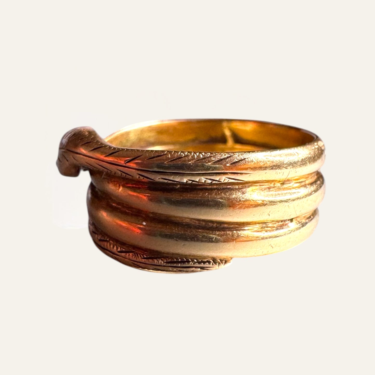 Vintage 14K Gold Serpent Wrap Ring with Emerald Eyes – Size 8