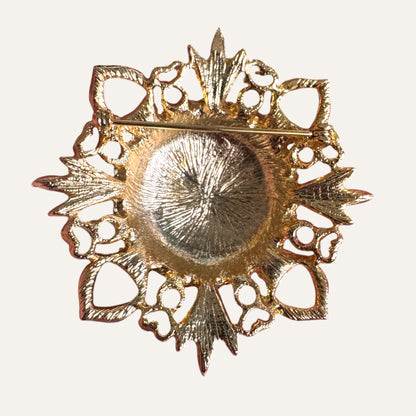 Vintage Nautical Anchor Brooch – Domed Red Enamel Center, Gold Tone Openwork Frame, White Enamel Accents