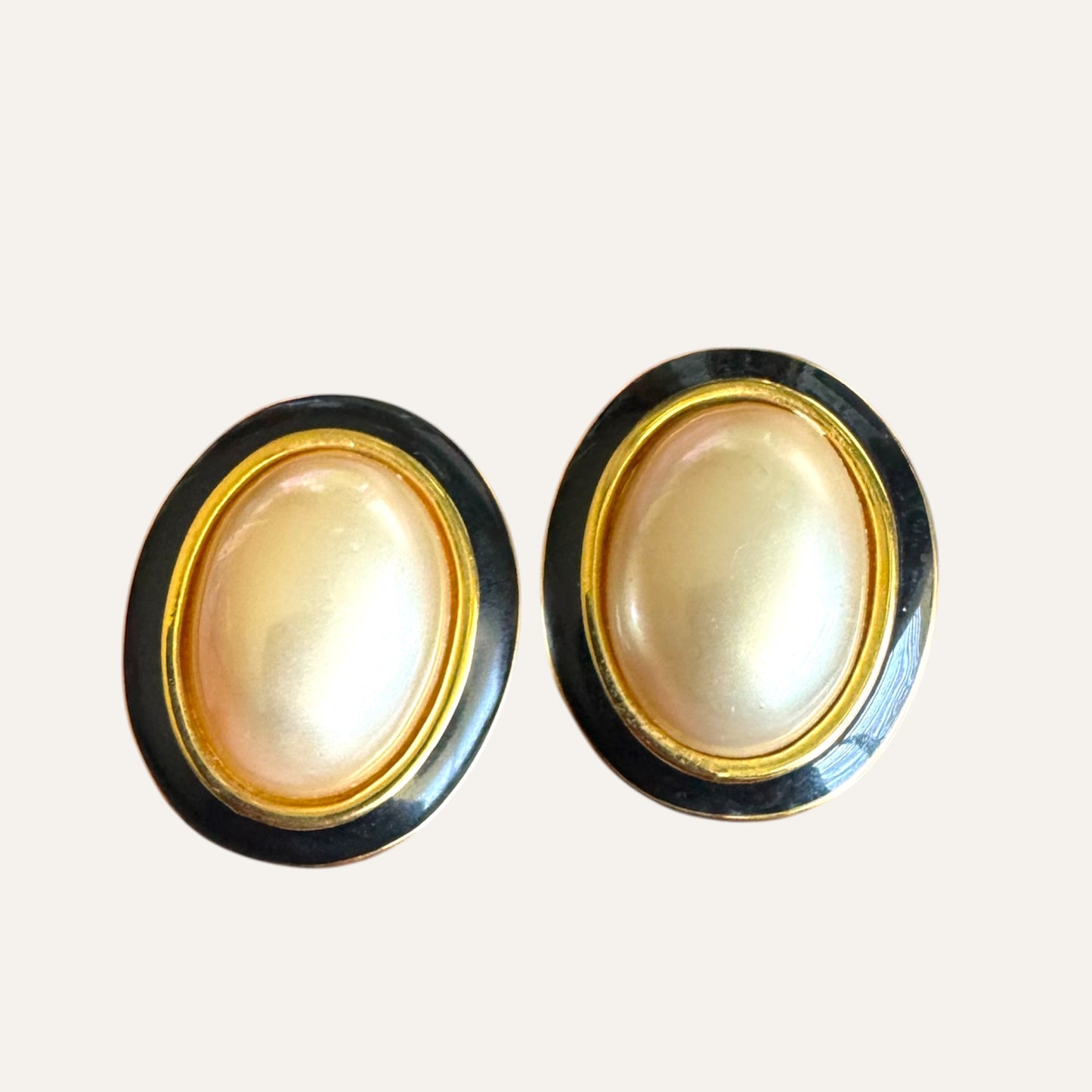 Vintage Carolee Faux Pearl & Black Enamel Oval Post Back Earrings