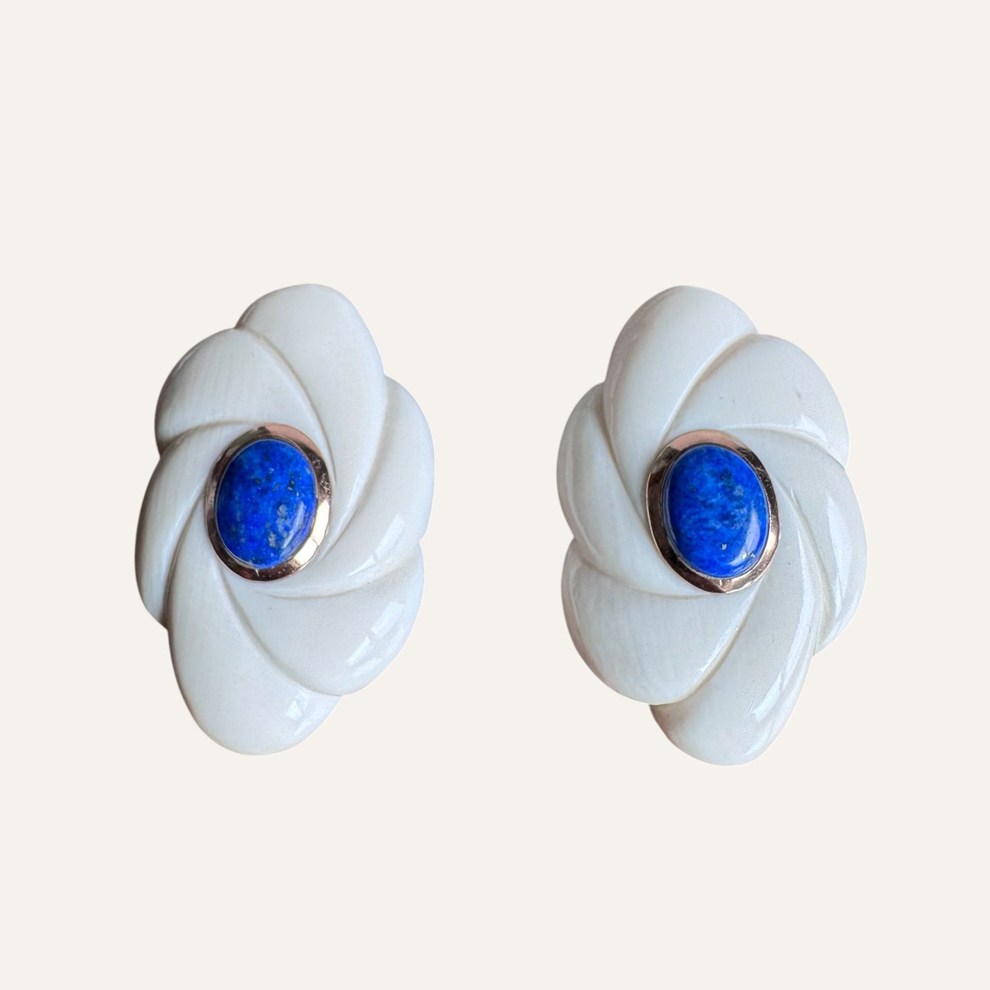 Carved Bone & Lapis Lazuli Floral Clip-On Earrings – 14K Gold Bezel (585)