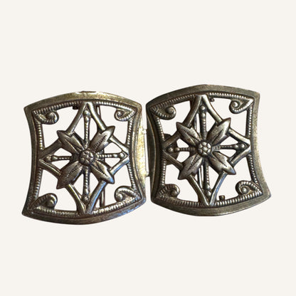 Vintage German Starburst Openwork Belt Buckle – Antiqued Silver Tone | Circa 1930s–1940s