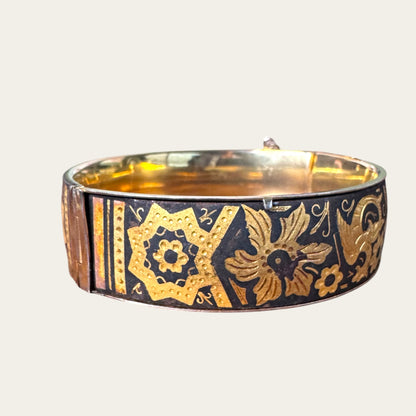 Vintage Spanish Damascene Hinged Cuff Bracelet – Black & Gold Toledo Inlay, Mid-Century