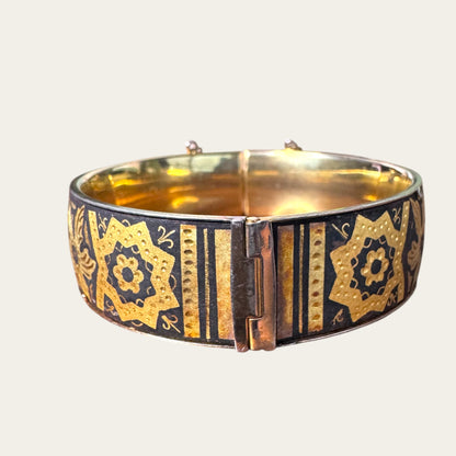 Vintage Spanish Damascene Hinged Cuff Bracelet – Black & Gold Toledo Inlay, Mid-Century