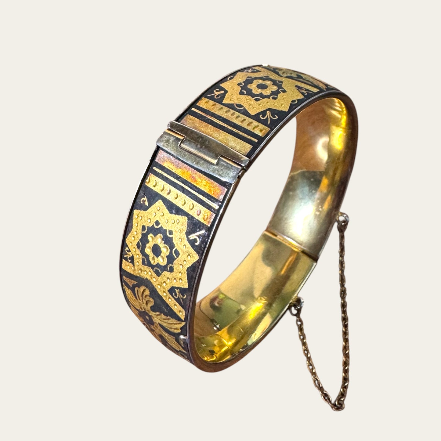 Vintage Spanish Damascene Hinged Cuff Bracelet – Black & Gold Toledo Inlay, Mid-Century