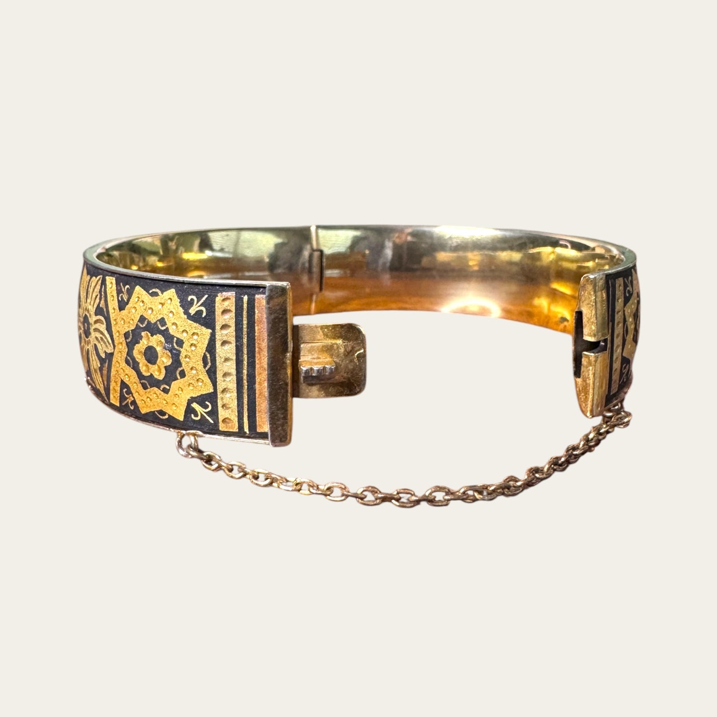 Vintage Spanish Damascene Hinged Cuff Bracelet – Black & Gold Toledo Inlay, Mid-Century