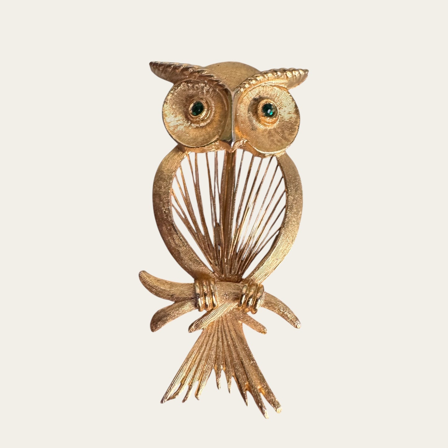 1961 Monet “Red Wire” Spinner Owl Brooch with Emerald Green Rhinestone Eyes