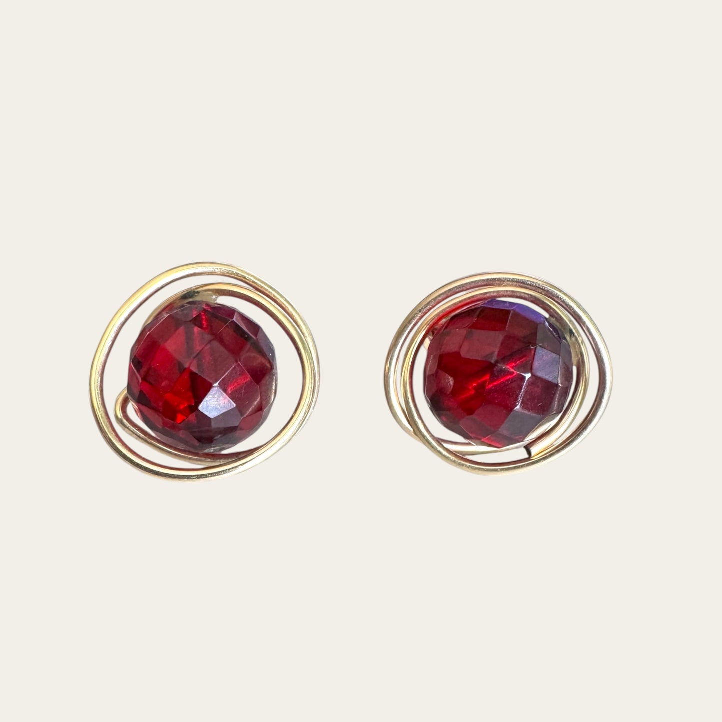 Vintage Cherry Red Bakelite & 12K Gold Filled Screwback Earrings | Art Deco to Early Mid-Century Era