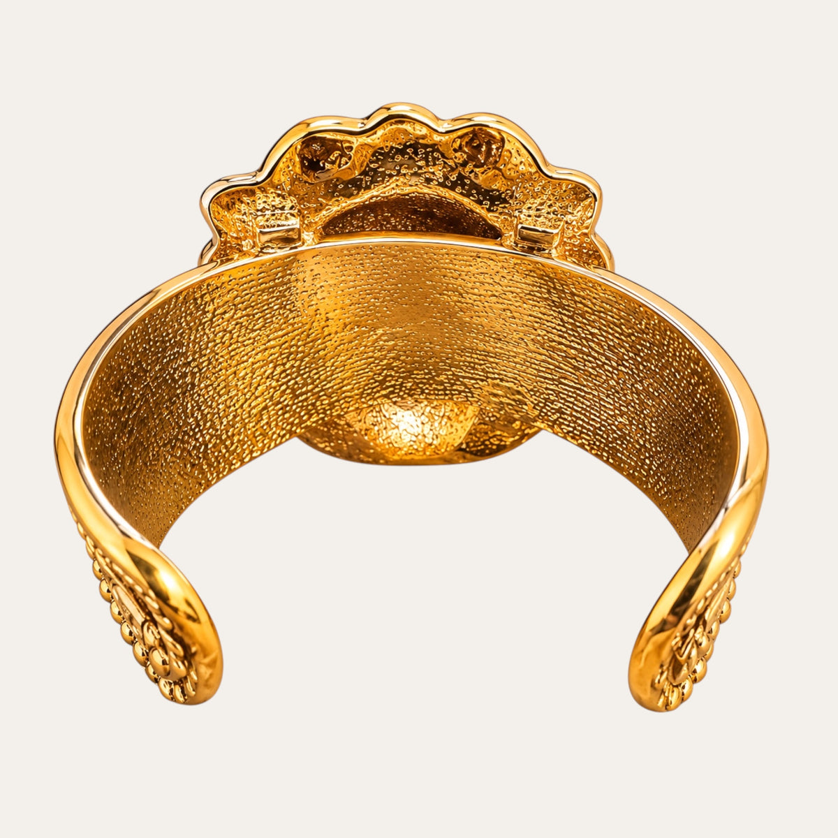 Vintage Gold Tone Lion Head Door Knocker Cuff Bracelet – Bold Sculptural Statement Jewelry