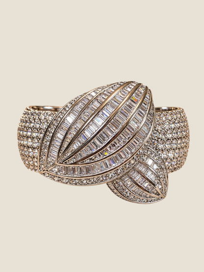 Vintage Platinum-Plated Stainless Steel Crystal Hinged Cuff Bracelet | Sculptural Leaf Design