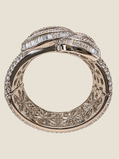 Vintage Platinum-Plated Stainless Steel Crystal Hinged Cuff Bracelet | Sculptural Leaf Design
