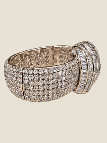 Vintage Platinum-Plated Stainless Steel Crystal Hinged Cuff Bracelet | Sculptural Leaf Design