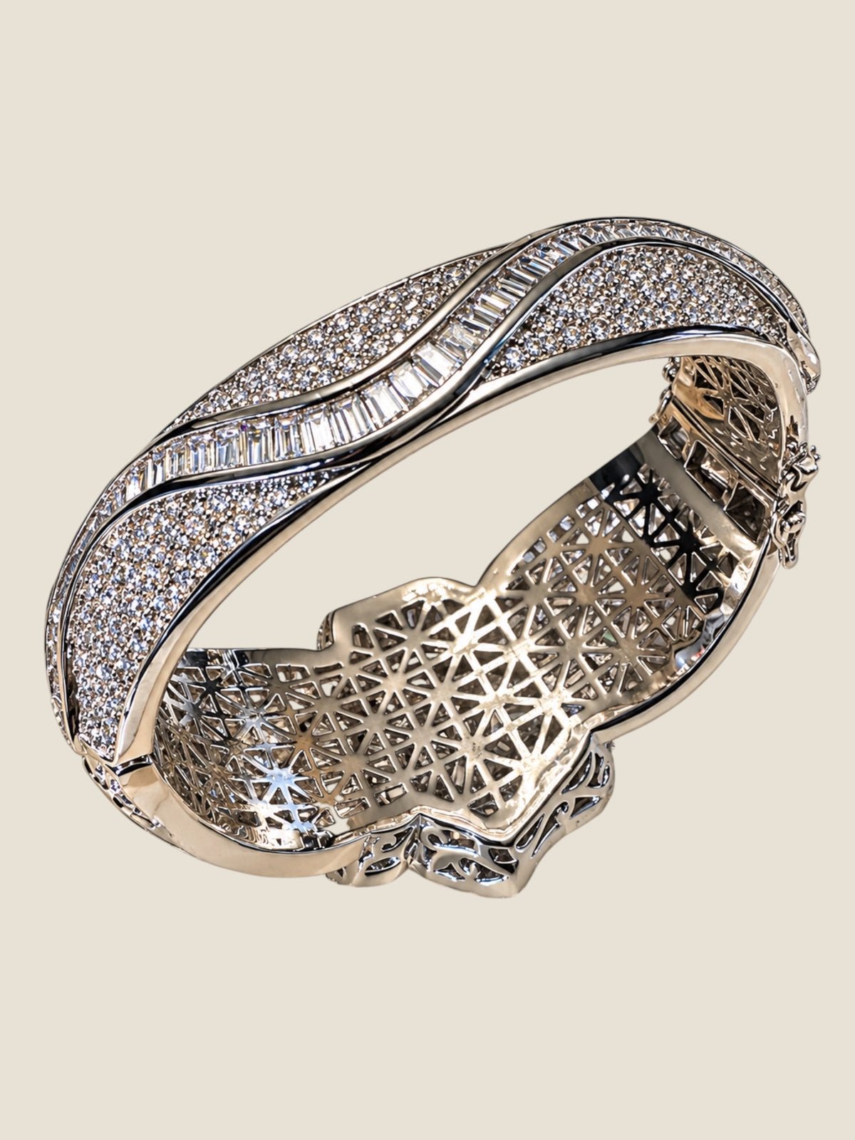 Vintage Platinum-Plated Stainless Steel Crystal Hinged Bangle Bracelet Sculptural Rose Design