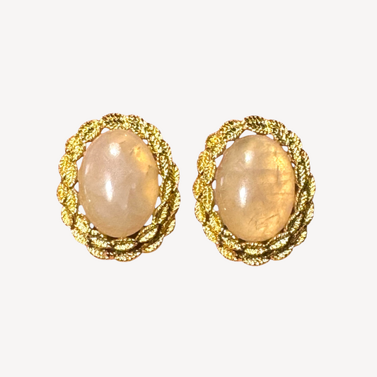 Vintage Gold-Tone Clip-On Earrings with Genuine Rose Quartz – Oval Cabochon & Twisted Rope Frame